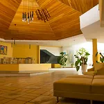 Ingleses Praia Hotel